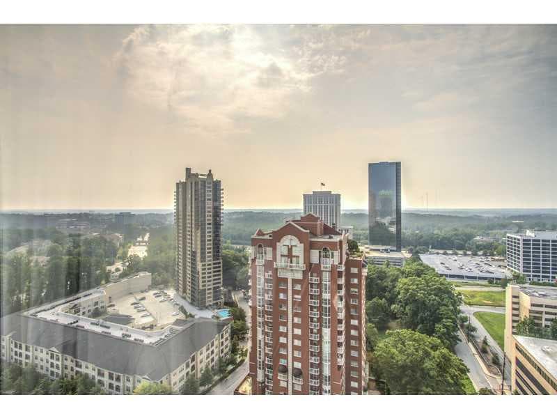 3 bedroom, 2,418 sq ft condominium sold at 3475 Oak Valley Road 1980, Atlanta, GA 30326