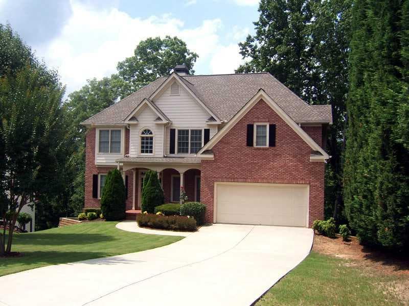 5 bedroom, 2,659 sq ft single family residence sold at 6820 Crofton Farms Court, Alpharetta, GA 30005