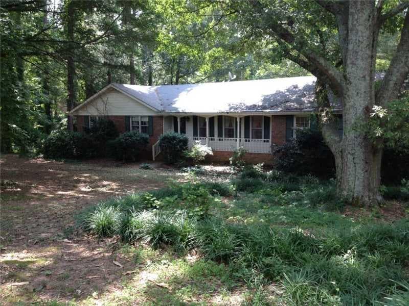 5 bedroom single family residence sold at 4218 N Arnold Mill Road, Woodstock, GA 30188