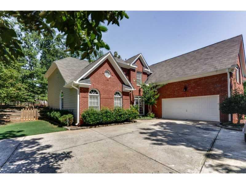 5 bedroom, 2,711 sq ft single family residence sold at 4485 Summerwood Drive, Cumming, GA 30041