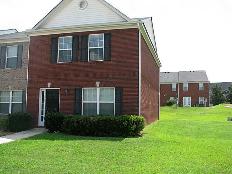 3 bedroom, 1,560 sq ft condominium sold at 7712 Autry Circle 101, Douglasville, GA 30134