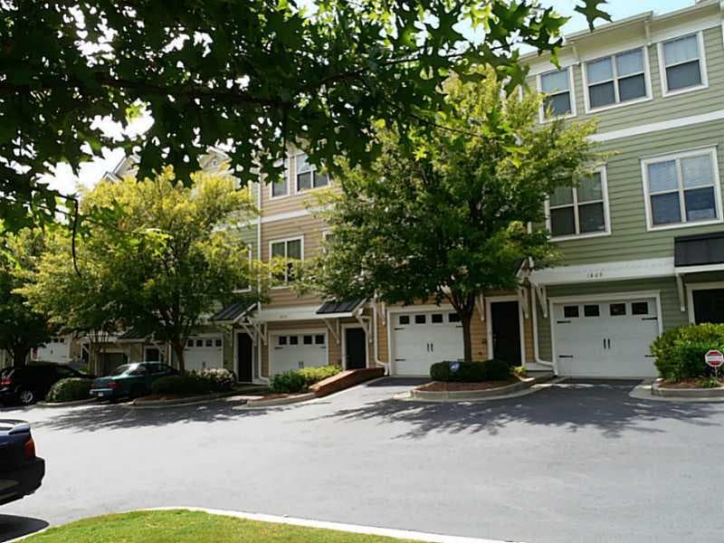 3 bedroom, 1,822 sq ft condominium sold at 1869 Sterling Oaks Circle 1869, Atlanta, GA 30319