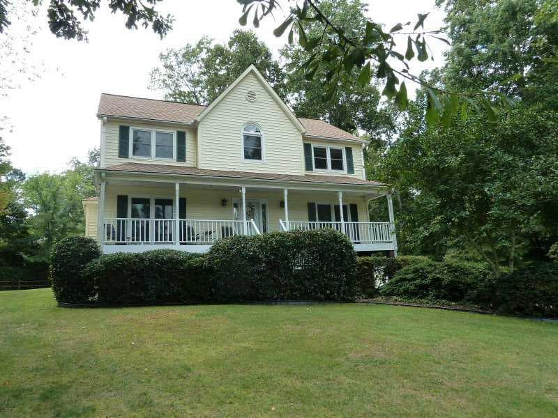 4 bedroom, 2,244 sq ft single family residence sold at 2060 Candlewood Court, Marietta, GA 30066