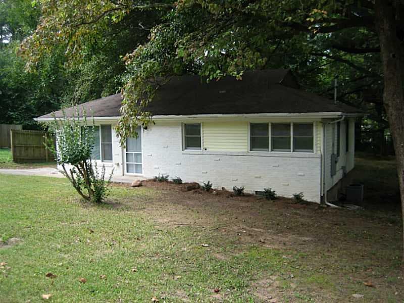3 bedroom single family residence sold at 529 Barnes Mill Drive, Marietta, GA 30062