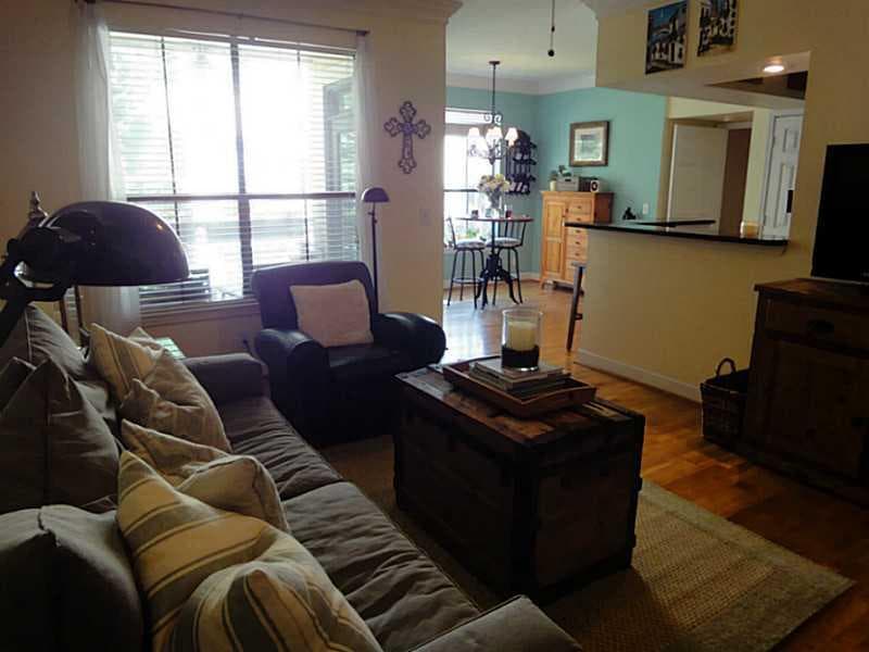 2 bedroom condominium sold at 3777 Peachtree Road 1312, Atlanta, GA 30319