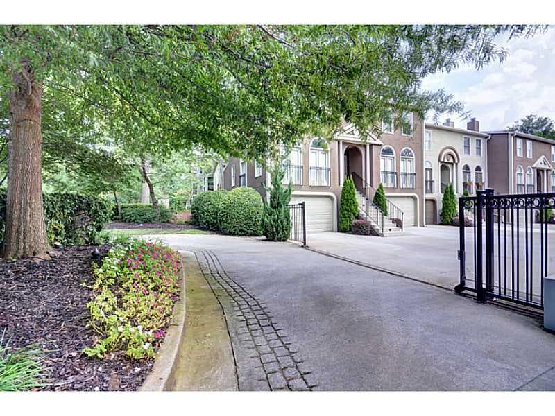 3 bedroom, 1,258 sq ft townhouse sold at 835 A Piedmont Avenue A, Atlanta, GA 30308