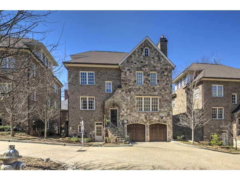 4 bedroom townhouse sold at 3728 Vermont Place 0, Atlanta, GA 30319