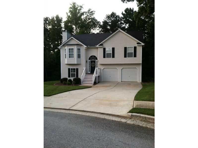 3 bedroom single family residence sold at 300 Jeremiah Way, Dallas, GA 30132