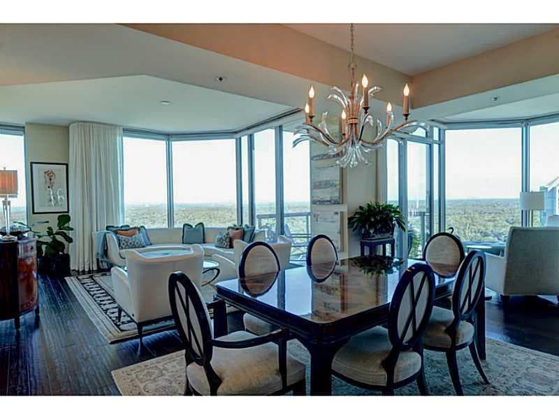2 bedroom, 1,680 sq ft condominium sold at 2795 Peachtree Road 2301, Atlanta, GA 30305