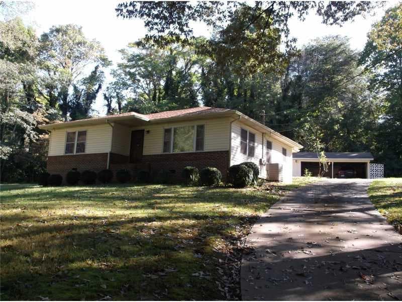 2 bedroom single family residence sold at 121 Riverbend Circle, Gainesville, GA 30501