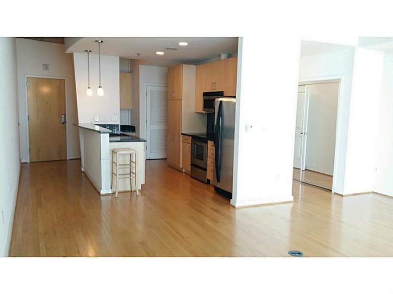 1 bedroom, 683 sq ft condominium sold at 943 Peachtree Street 1014, Atlanta, GA 30309