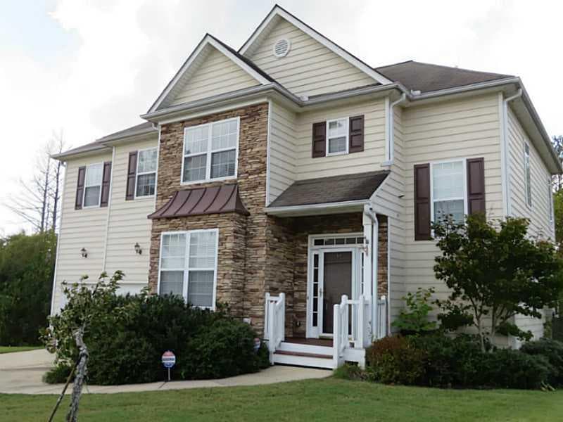 4 bedroom, 2,460 sq ft single family residence sold at 100 S Fortune Way, Dallas, GA 30157