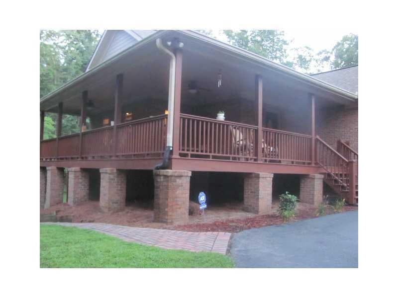 3 bedroom single family residence sold at 220 Pitner Lane, White, GA 30184