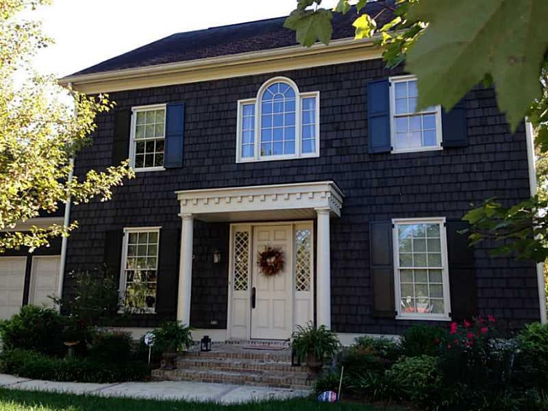 5 bedroom, 2,584 sq ft single family residence sold at 489 Rock Springs Road, Atlanta, GA 30324
