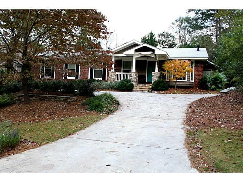 3 bedroom, 1,980 sq ft single family residence sold at 2169 Oakawana Drive, Atlanta, GA 30345