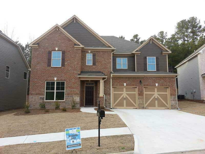 4 bedroom, 3,517 sq ft single family residence sold at 1092 Park Hollow Lane, Lawrenceville, GA 30043