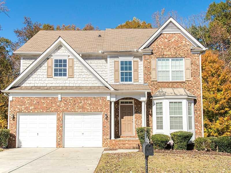 5 bedroom, 2,584 sq ft single family residence sold at 2626 Summit Parkway, Atlanta, GA 30331
