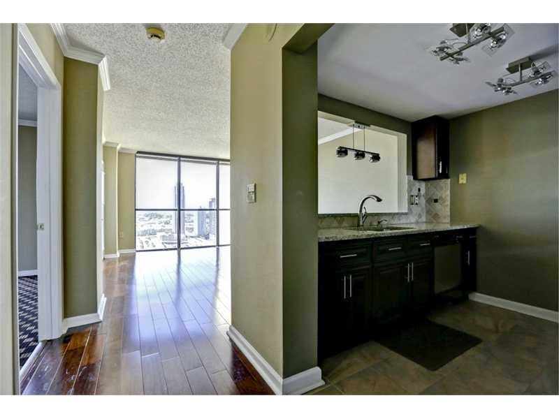 1 bedroom, 645 sq ft condominium sold at 1280 West Peachtree Street 3504, Atlanta, GA 30309