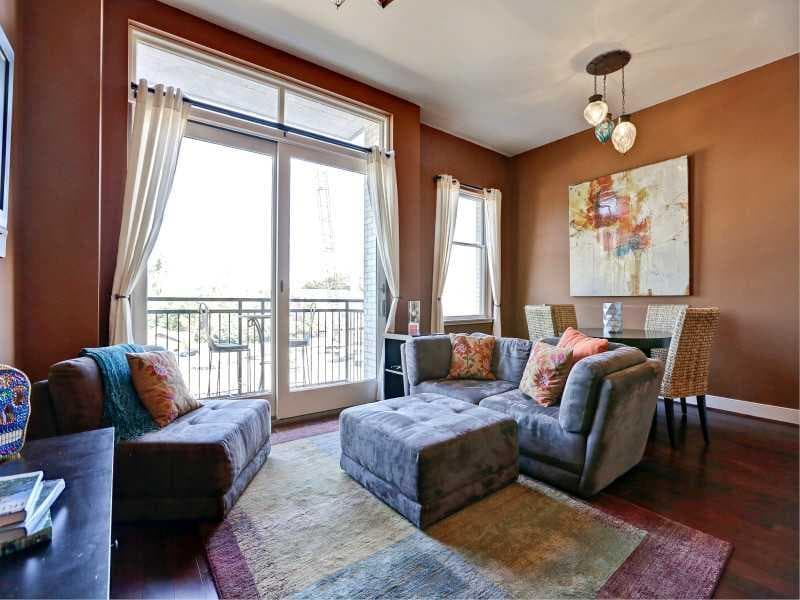 2 bedroom, 1,016 sq ft condominium sold at 201 W Ponce De Leon Avenue 47, Decatur, GA 30030