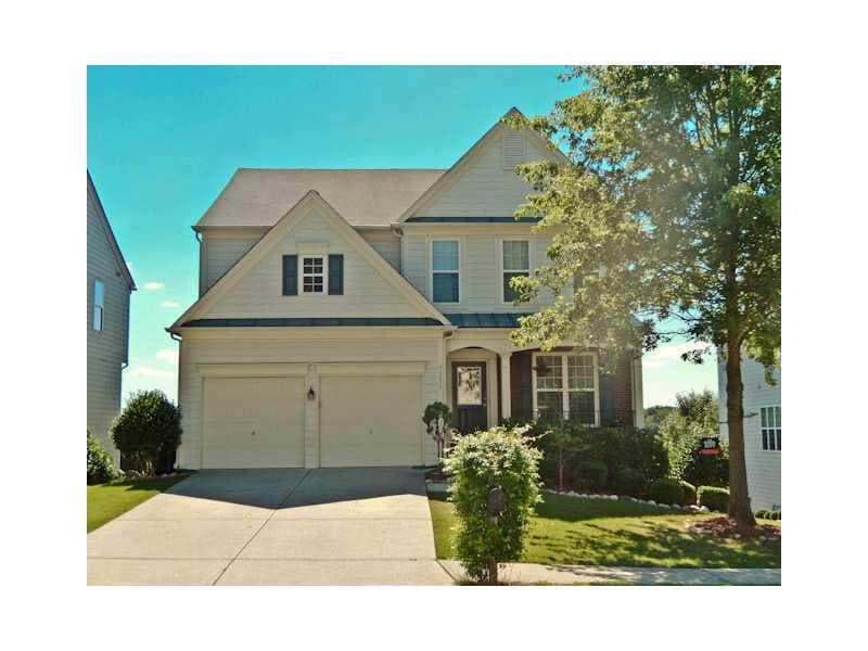 3 bedroom, 2,037 sq ft single family residence sold at 3675 Moor Pointe Drive, Cumming, GA 30040