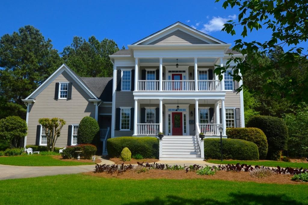 4 bedroom, 4,293 sq ft single family residence sold at 285 Old Ivy, Fayetteville, GA 30215