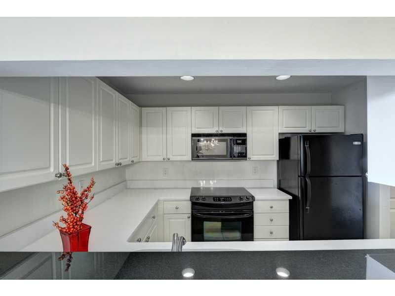 2 bedroom, 1,391 sq ft condominium sold at 3475 Oak Valley Road 1460, Atlanta, GA 30326