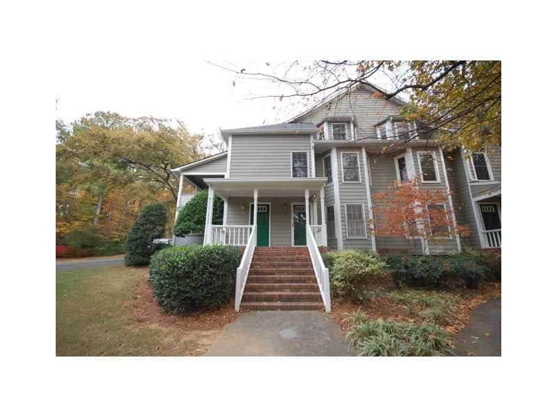 1393 OAKRIDGE Circle 1393, Decatur, GA 30033 — most recent listing photo