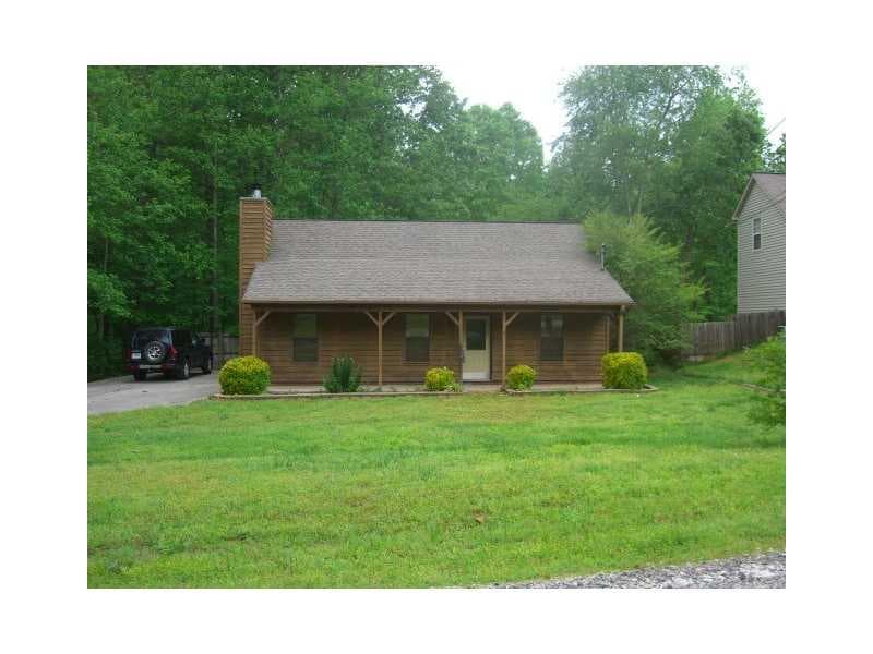 3 bedroom, 1,584 sq ft single family residence sold at 2590 VALIENT Drive, Cumming, GA 30041