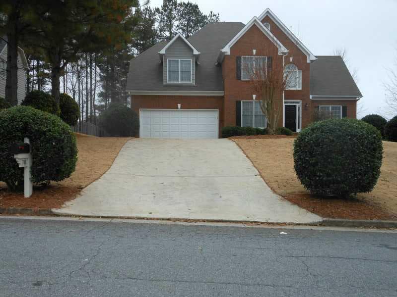 4 bedroom, 3,675 sq ft single family residence sold at 700 BRAIDWOOD Ridge, Acworth, GA 30101