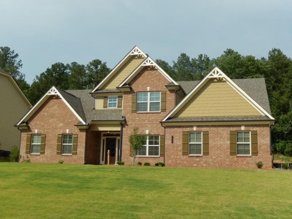 4 bedroom single family residence sold at 925 Mulberry Bay Drive, Dacula, GA 30019
