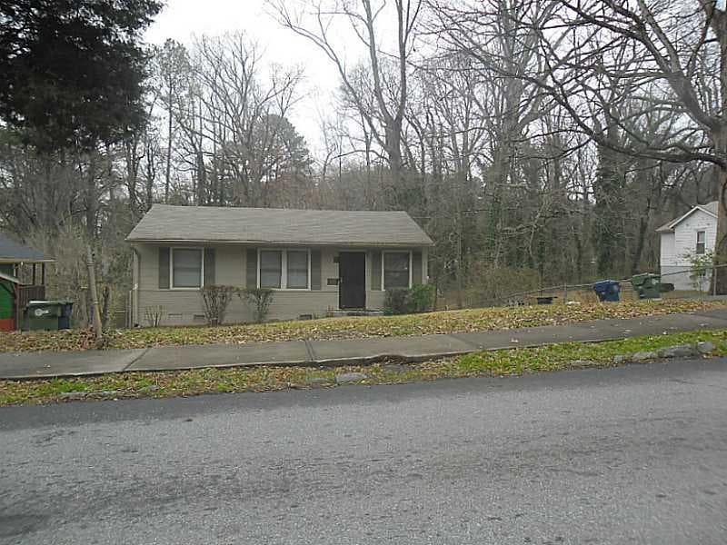 4 bedroom, 1,554 sq ft single family residence sold at 1417 Northwest Drive, Atlanta, GA 30318