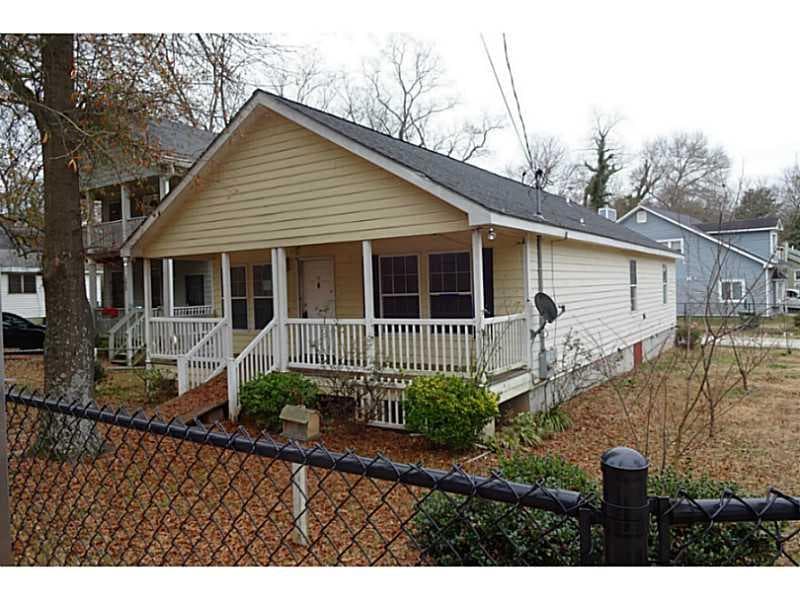 4 bedroom, 1,352 sq ft single family residence sold at 1238 Martin Luther King Jr Drive, Atlanta, GA 30314