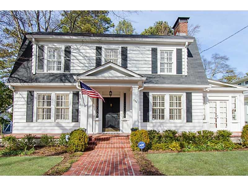 3 bedroom, 2,600 sq ft single family residence sold at 684 Sherwood Road, Atlanta, GA 30324