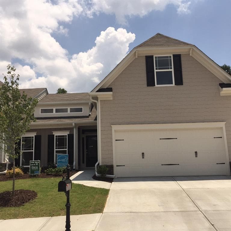 131 Heritage Pointe 131, Woodstock, GA 30189 — most recent listing photo