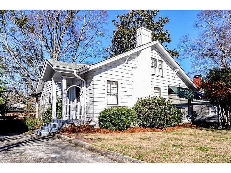 3 bedroom, 2,200 sq ft single family residence sold at 242 E Wesley Road, Atlanta, GA 30305