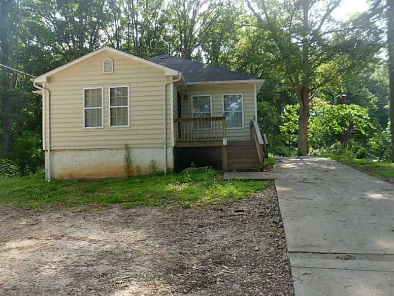 3 bedroom, 1,192 sq ft single family residence sold at 895 Ridge Avenue, Atlanta, GA 30318