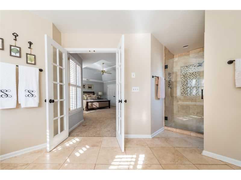 3 bedroom, 1,960 sq ft single family residence sold at 1065 Shady Valley Place, Atlanta, GA 30324