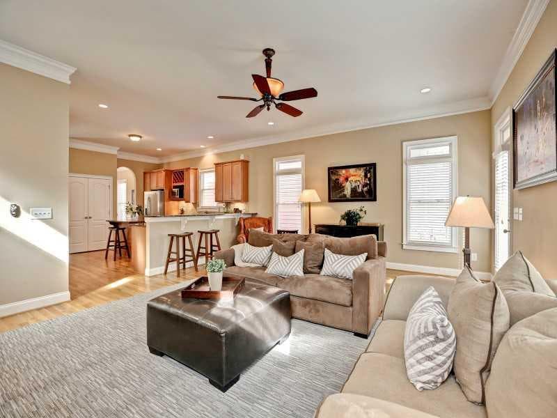3 bedroom, 2,140 sq ft single family residence sold at 2287 Thomas Road, Atlanta, GA 30318