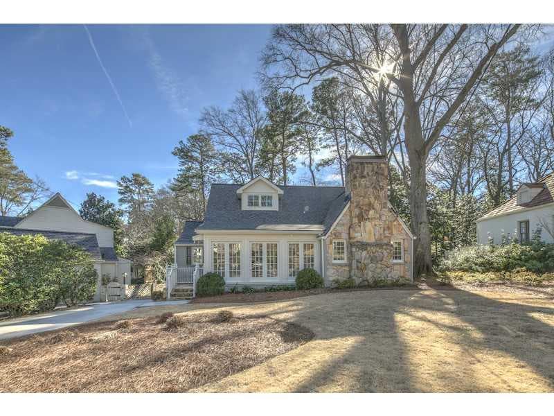 4 bedroom single family residence sold at 525 Brentwood Drive, Atlanta, GA 30305