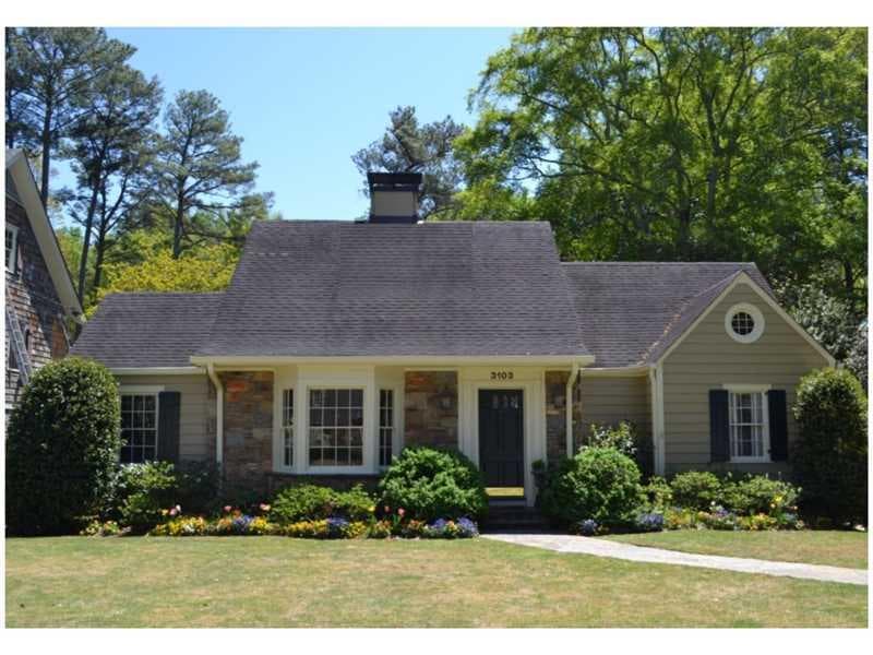 4 bedroom, 3,212 sq ft single family residence sold at 3103 Peachtree Drive, Atlanta, GA 30305