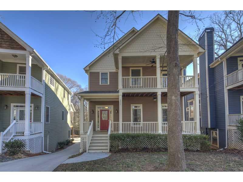 4 bedroom, 2,236 sq ft single family residence sold at 2311 Thomas Road, Atlanta, GA 30318