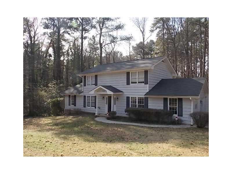 2141 Colonial Oak Way, Stone Mountain, GA 30087 — most recent listing photo