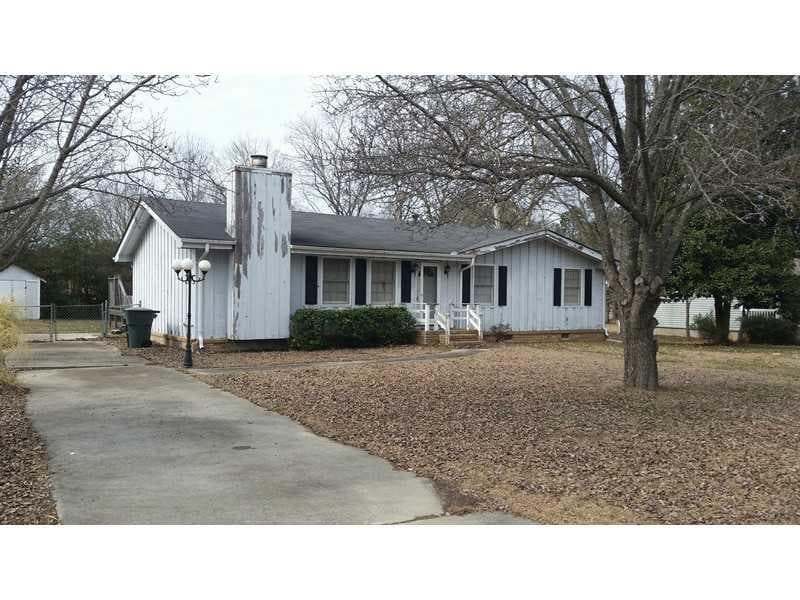 3 bedroom, 1,443 sq ft single family residence sold at 1791 Crestridge Circle, Conyers, GA 30012