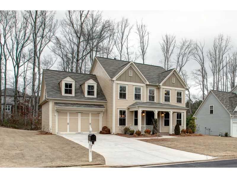 4 bedroom, 3,025 sq ft single family residence sold at 112 Kingston Lane, Canton, GA 30115
