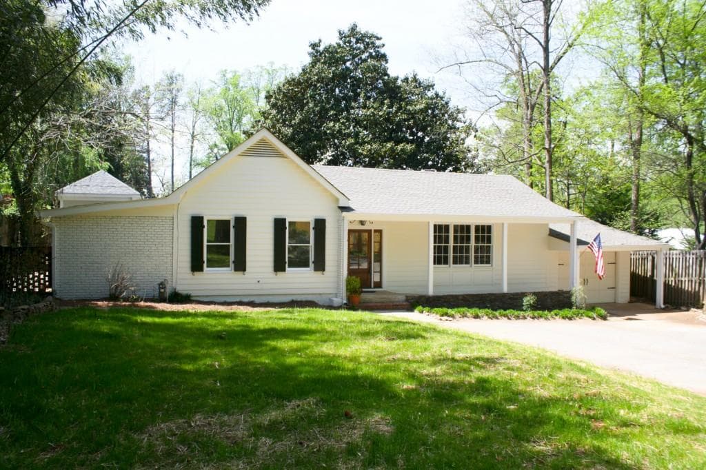 3 bedroom, 2,192 sq ft single family residence sold at 31 Cleburne Avenue, Marietta, GA 30064