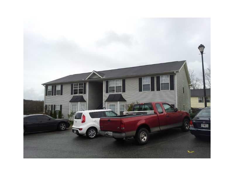 12 bedroom quadruplex sold at 501 STONEHAVEN Circle, Cartersville, GA 30121
