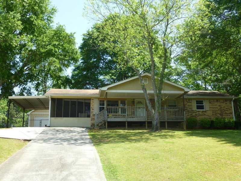 4611 Ridgeview Drive, Powder Springs, GA 30127 — most recent listing photo