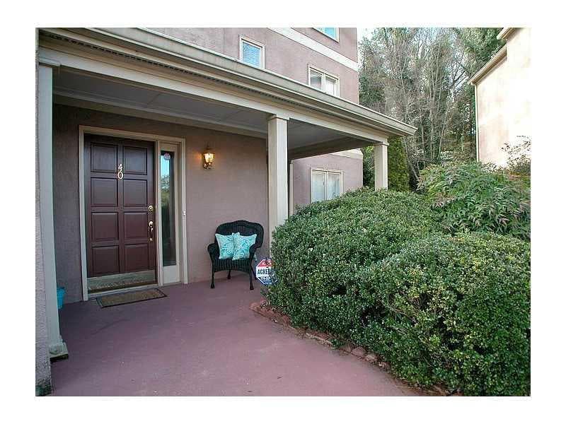 3 bedroom, 1,550 sq ft condominium sold at 40 Saint Claire Lane 40, Atlanta, GA 30324