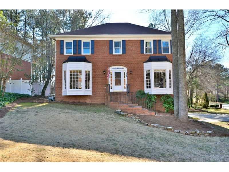 4 bedroom, 2,894 sq ft single family residence sold at 505 New Cherry Lane, Roswell, GA 30076