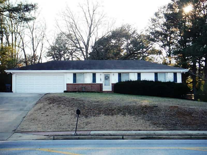 3 bedroom single family residence sold at 913 New Hope Road, Lawrenceville, GA 30045